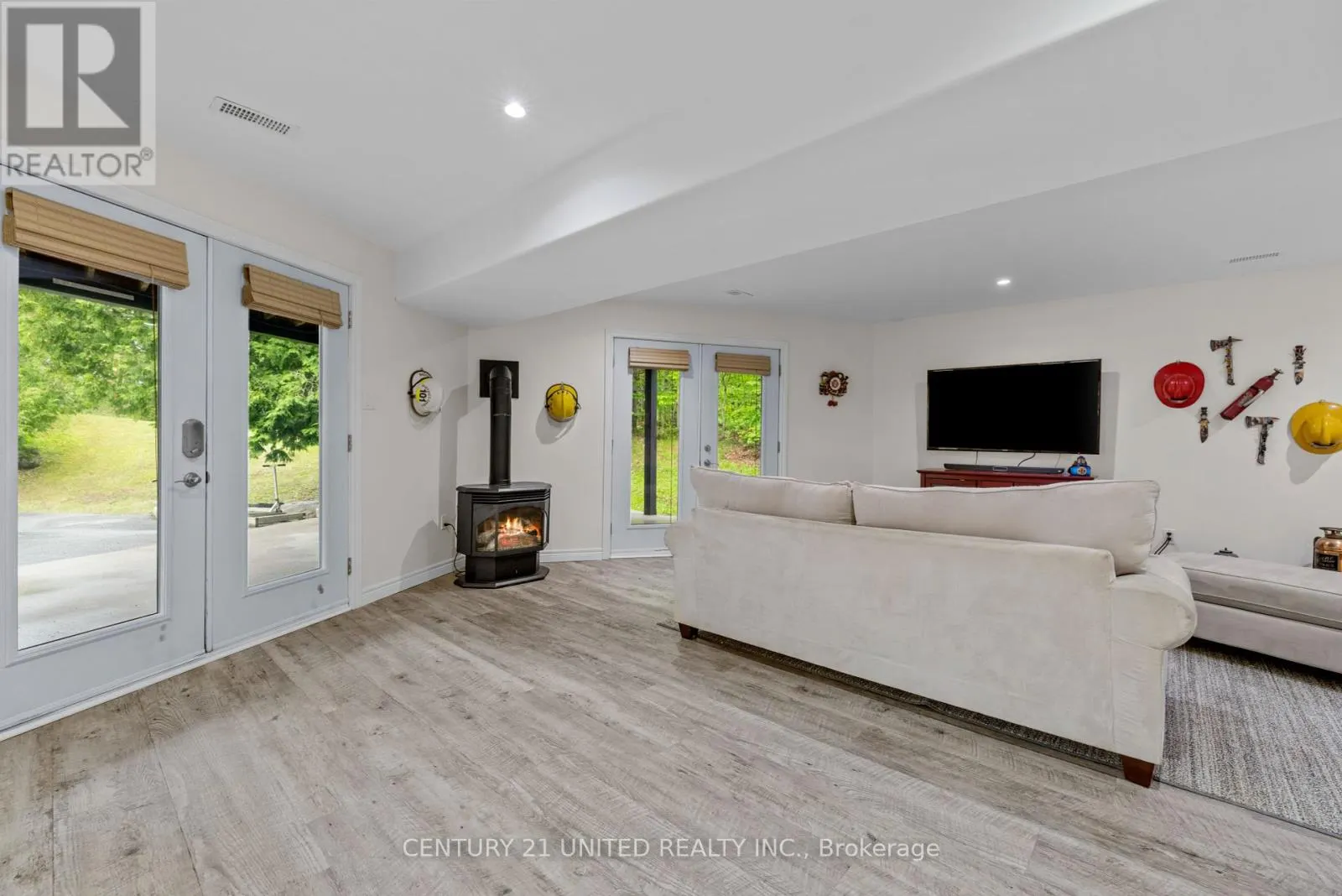 113 SUGARBUSH BOULEVARD