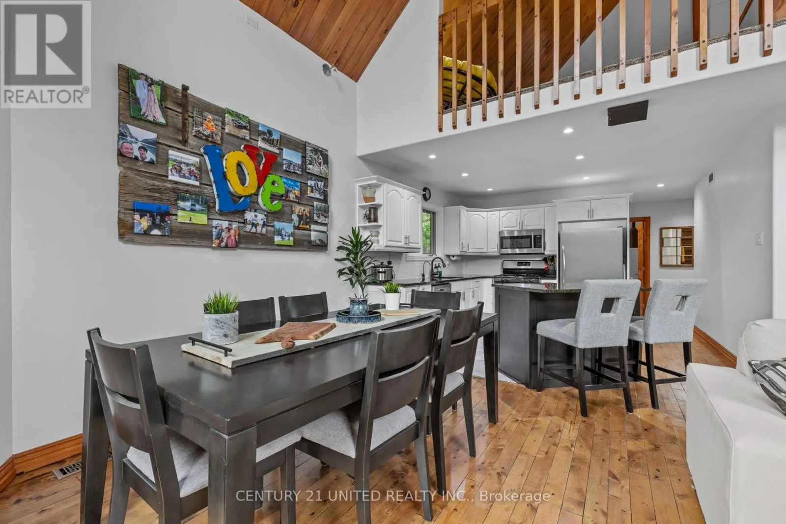113 SUGARBUSH BOULEVARD