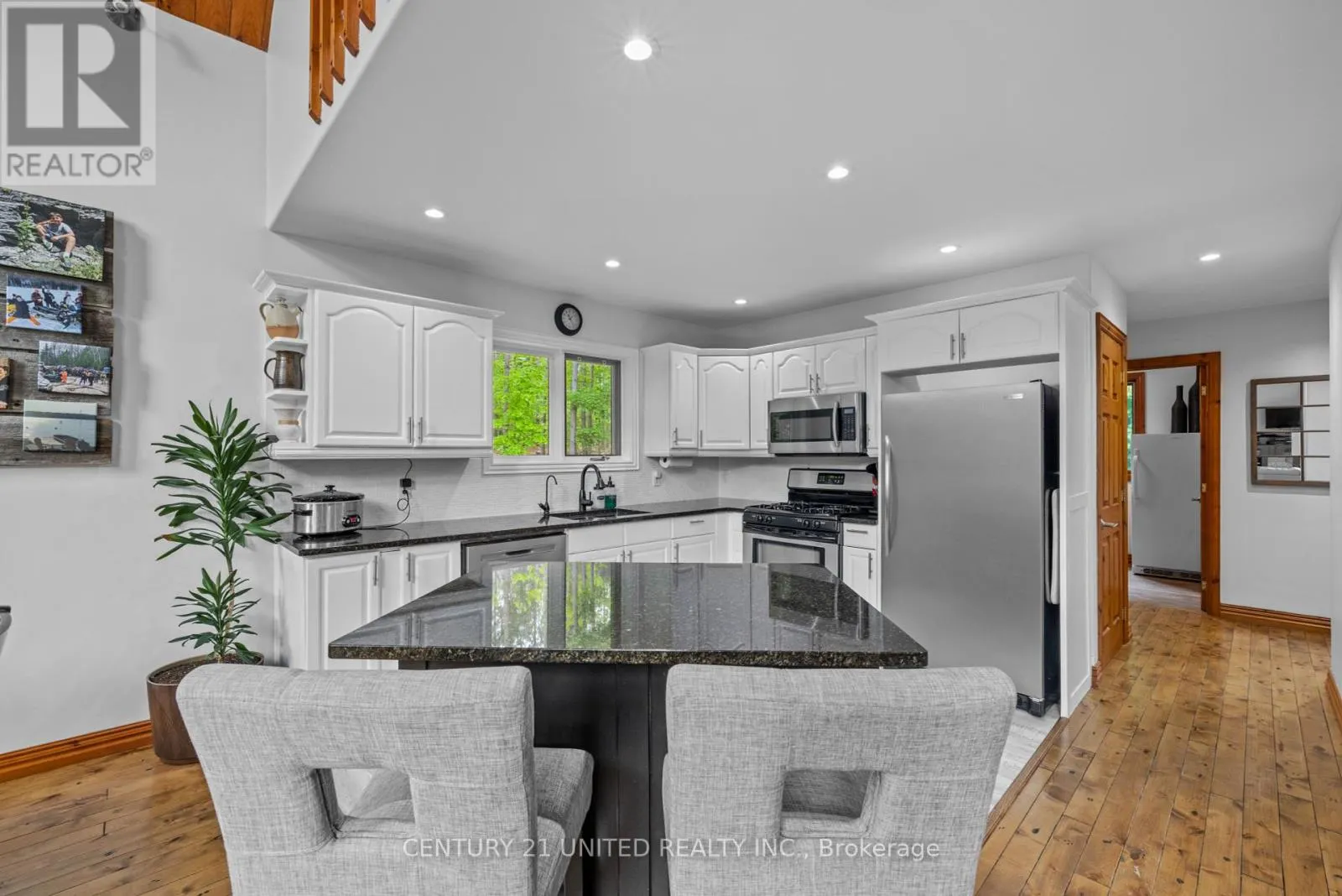113 SUGARBUSH BOULEVARD