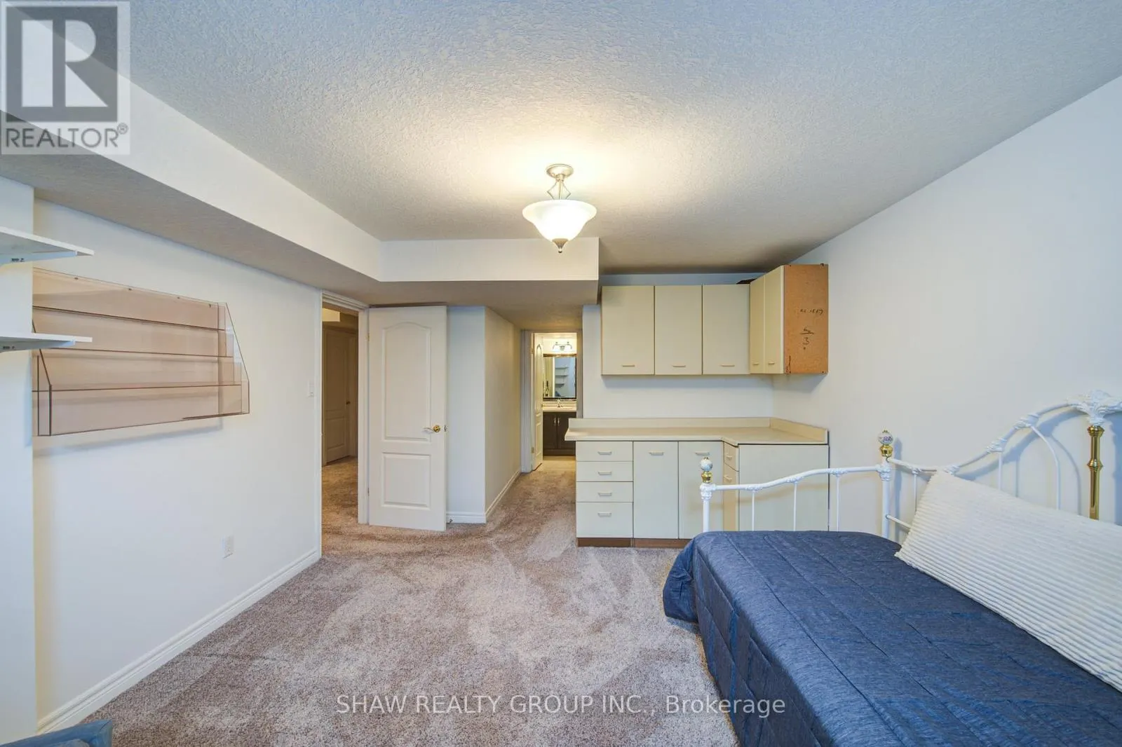 603 FOX HOLLOW COURT