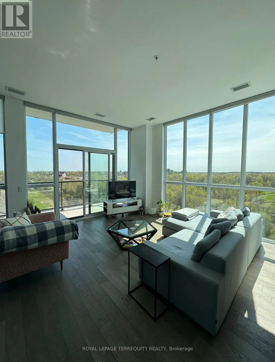 902 - 7711 GREEN VISTA GATE