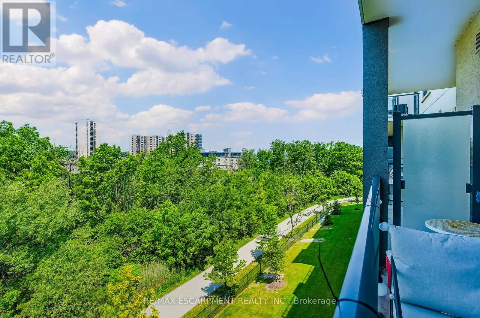 514 - 125 SHOREVIEW PLACE