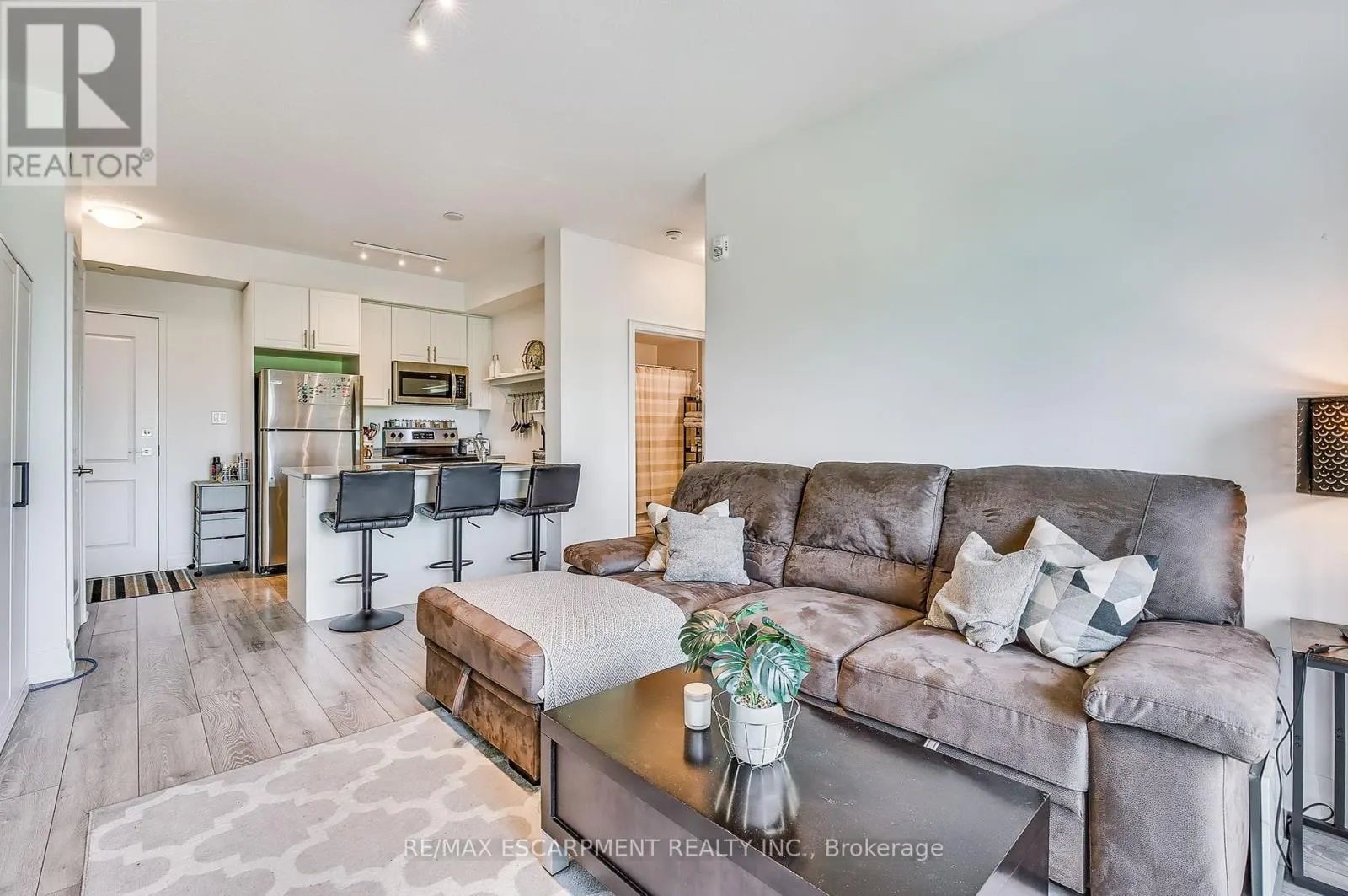 514 - 125 SHOREVIEW PLACE