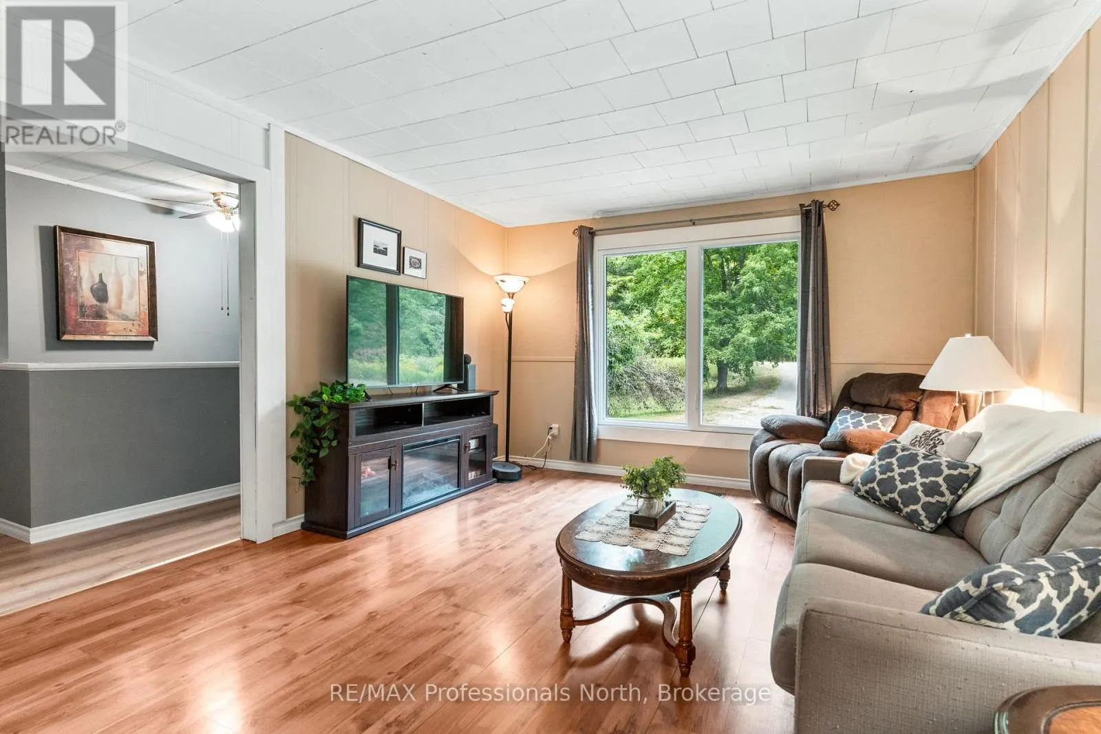 3866 DEEP BAY ROAD