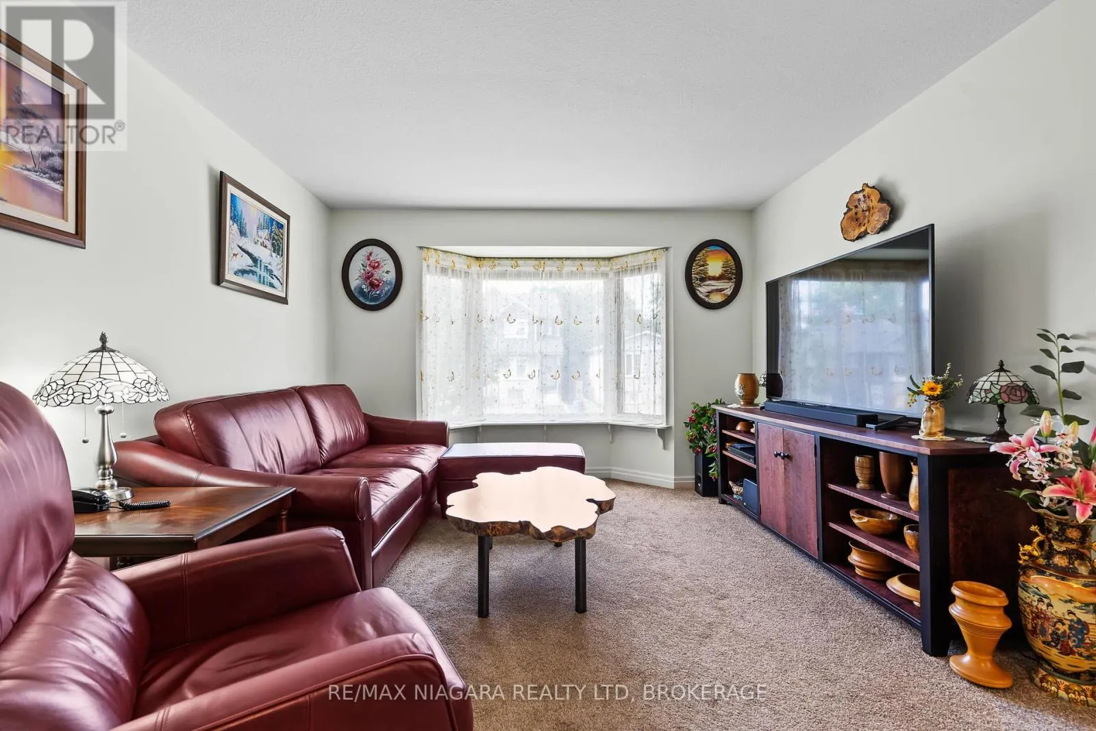 59 LEEPER STREET