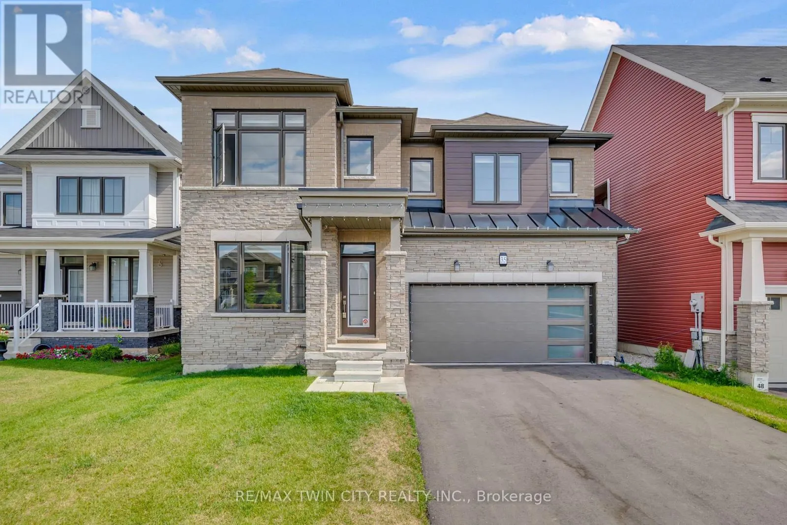 35 SANTO COURT