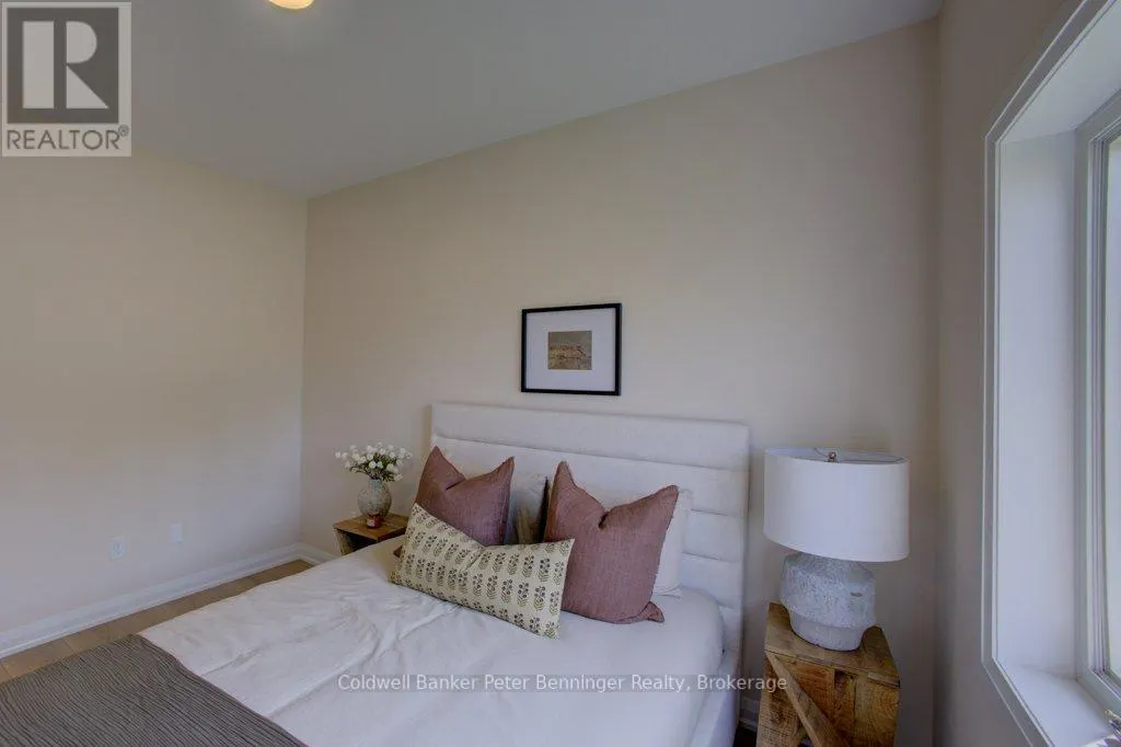 5 - 311 ARNAUD STREET, #5