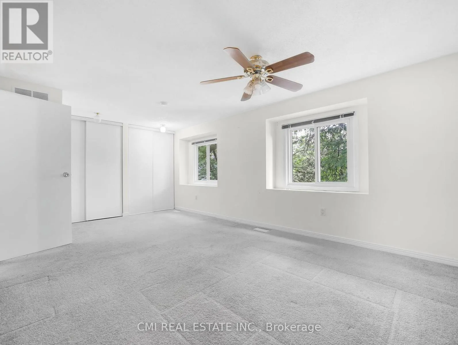 24 - 29 PAULANDER DRIVE
