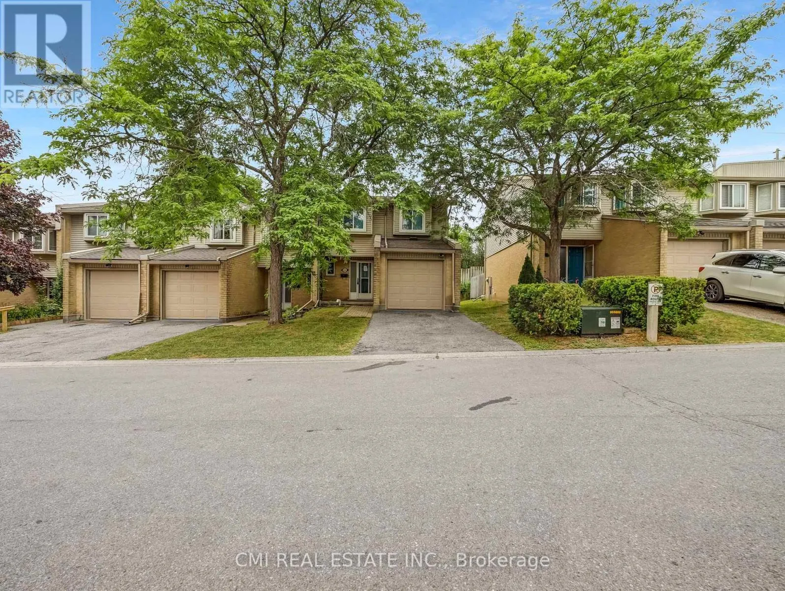 24 - 29 PAULANDER DRIVE