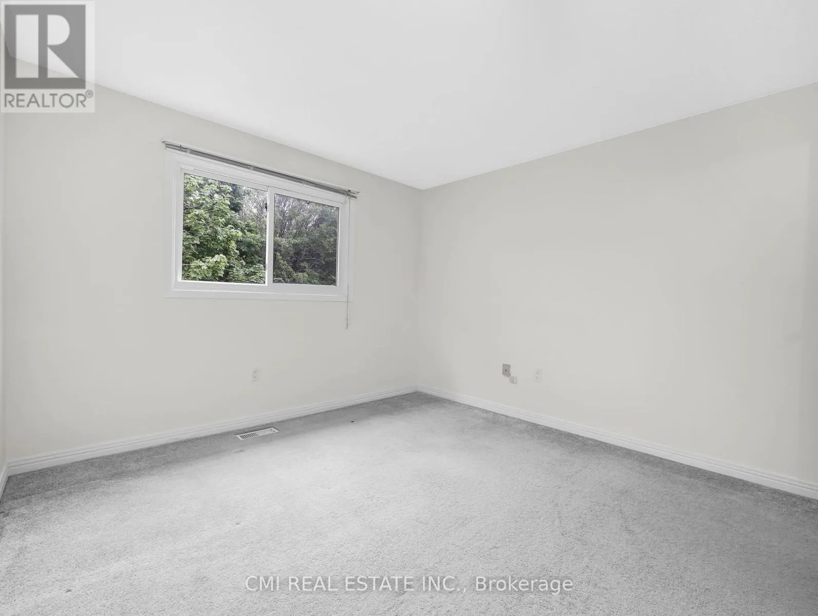 24 - 29 PAULANDER DRIVE