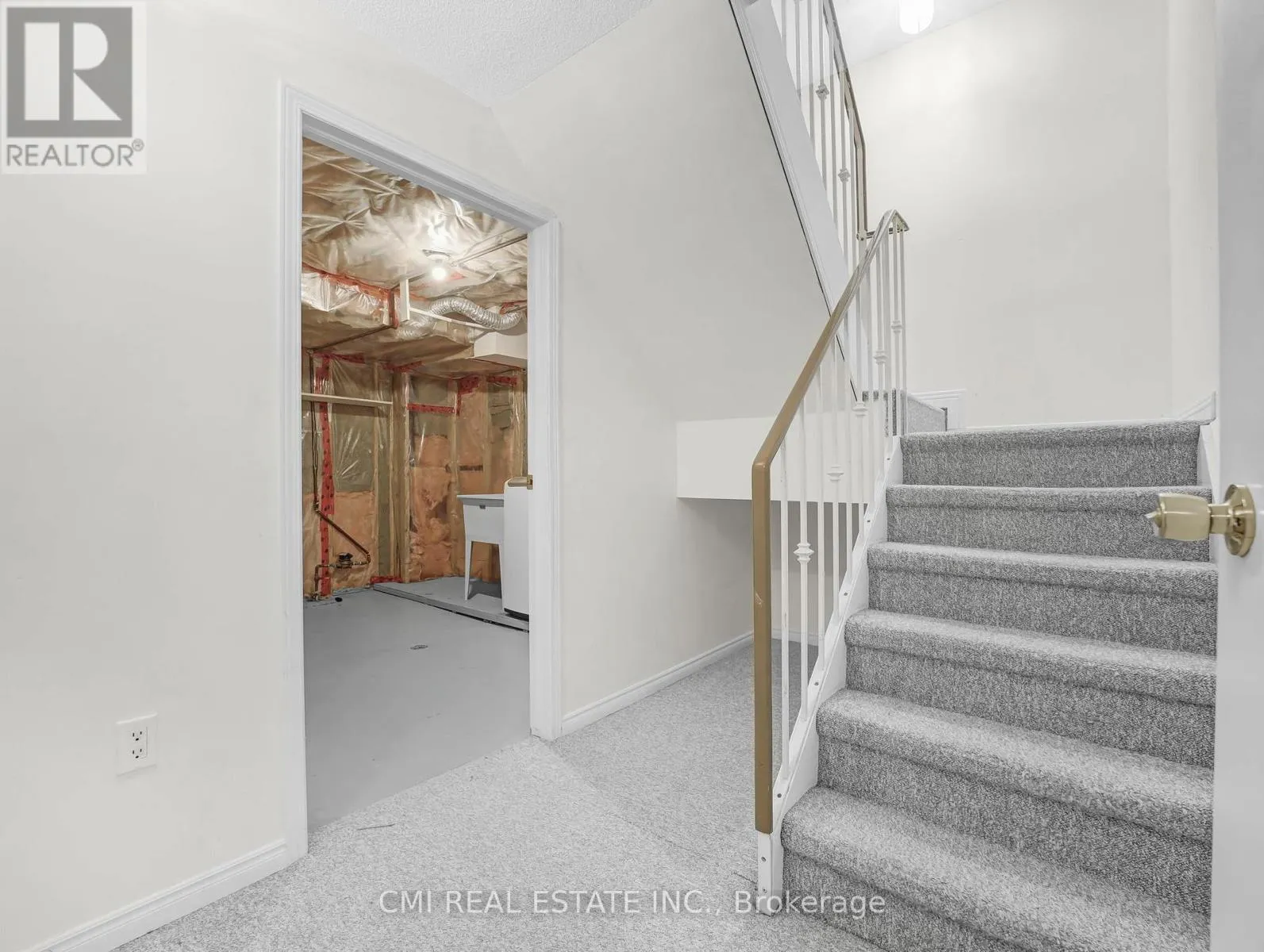 24 - 29 PAULANDER DRIVE