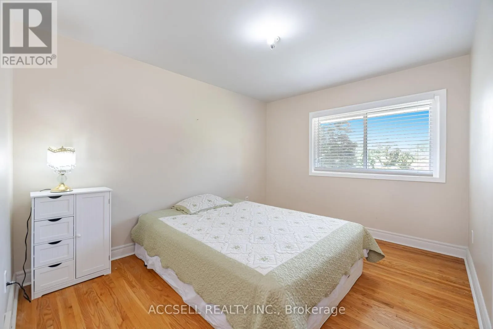 4 TANNER CIRCLE