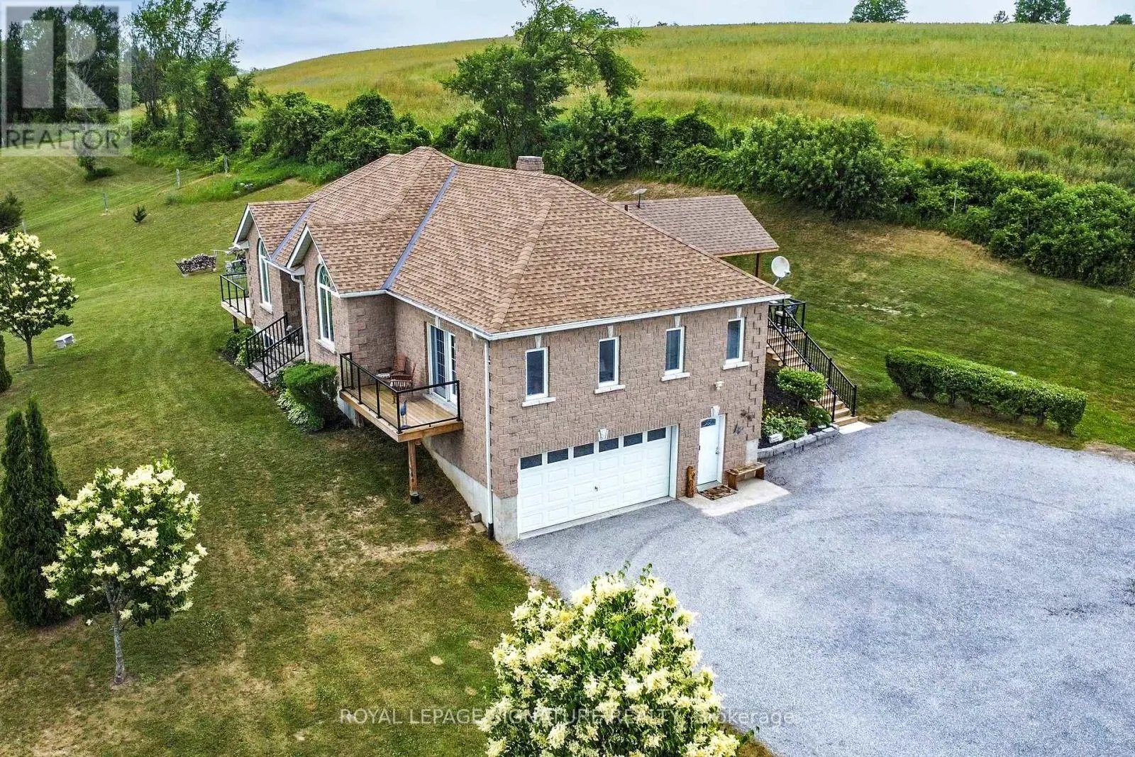 4 CONCESSION RD 8 E