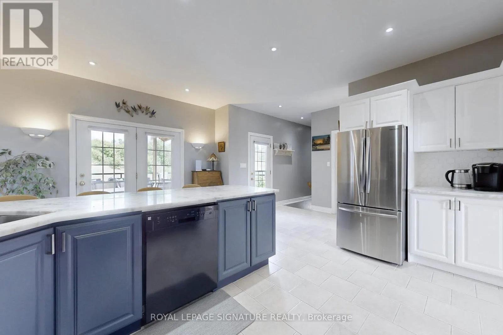 4 CONCESSION RD 8 E