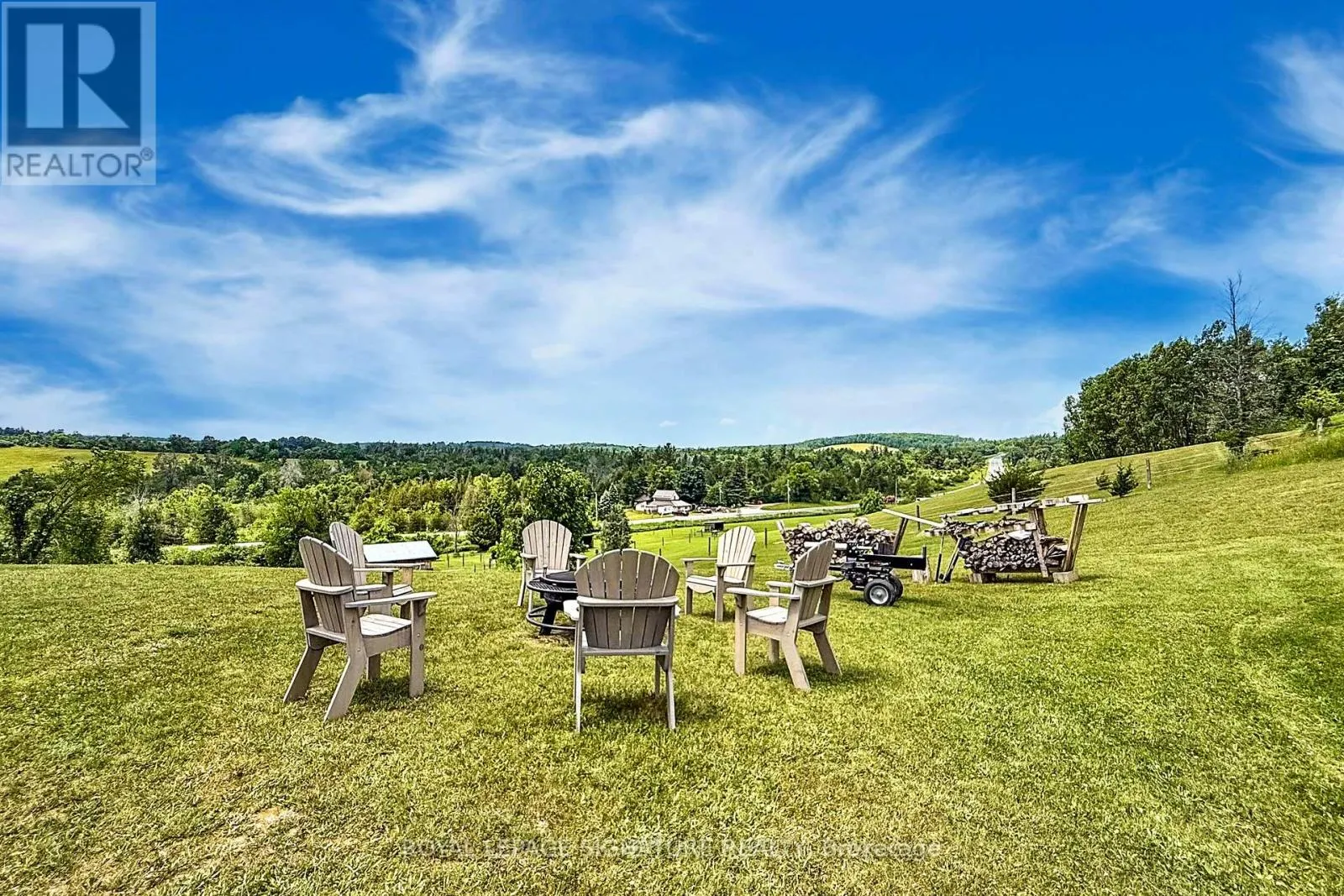 4 CONCESSION RD 8 E