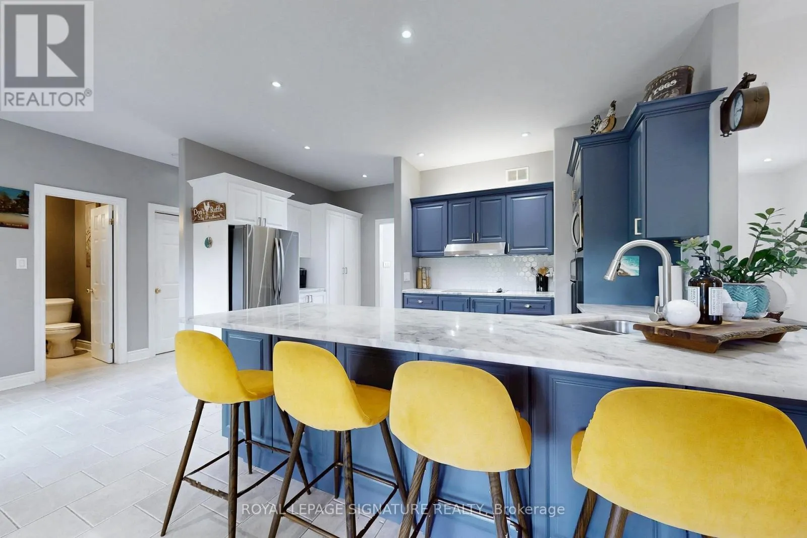 4 CONCESSION RD 8 E