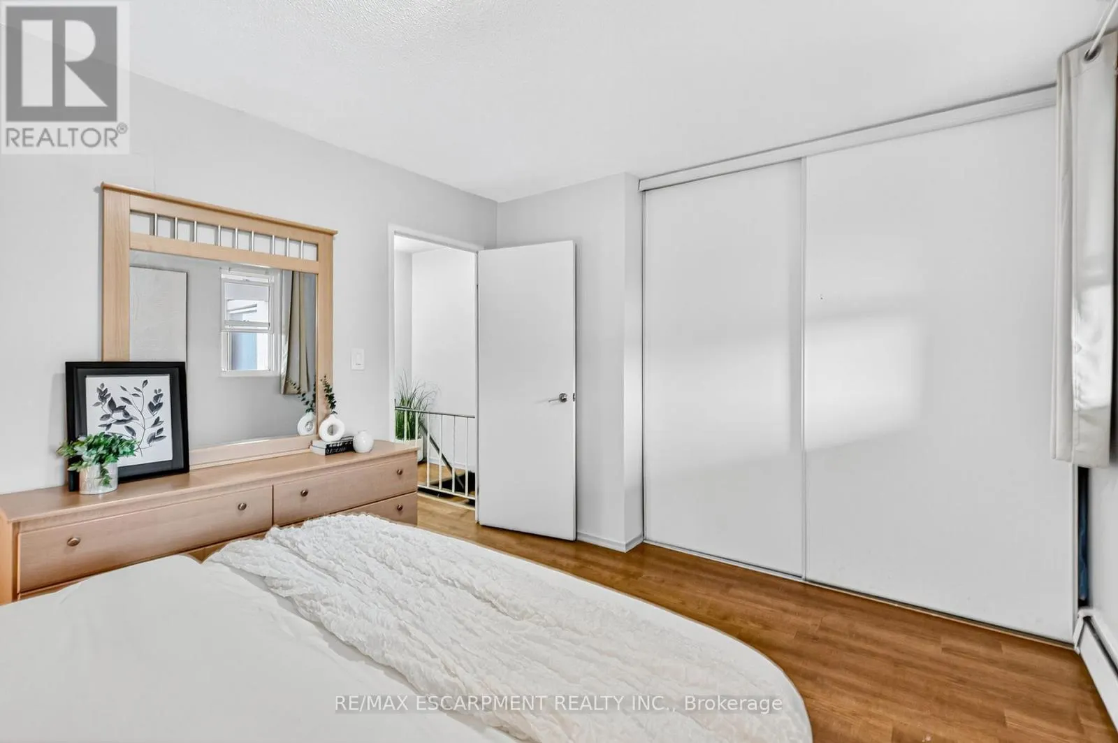 320 - 350 QUIGLEY ROAD