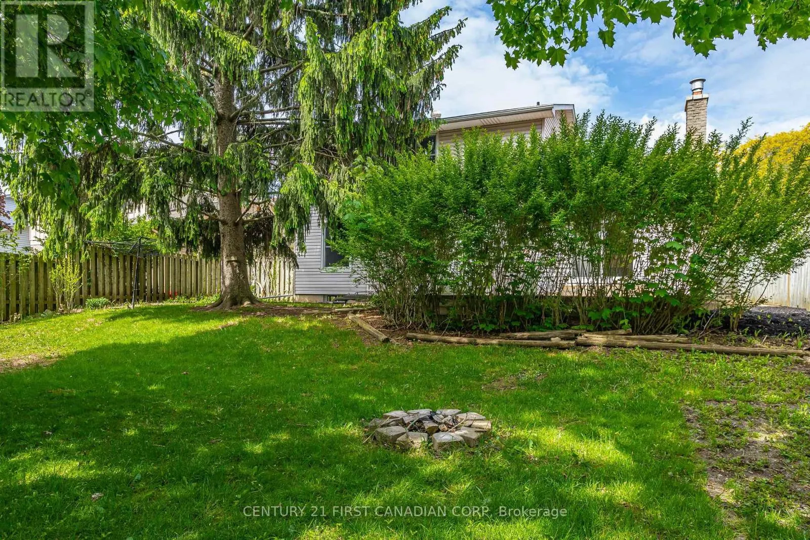 24 BARTLETT CRESCENT