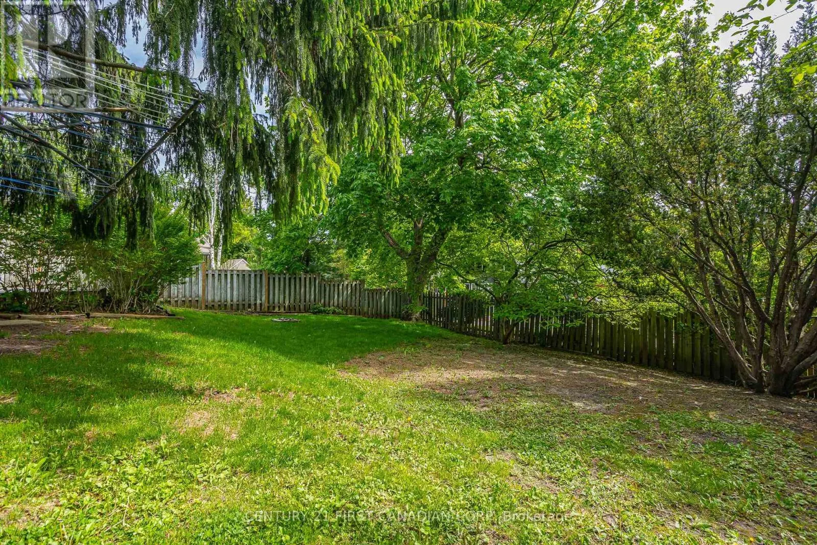 24 BARTLETT CRESCENT