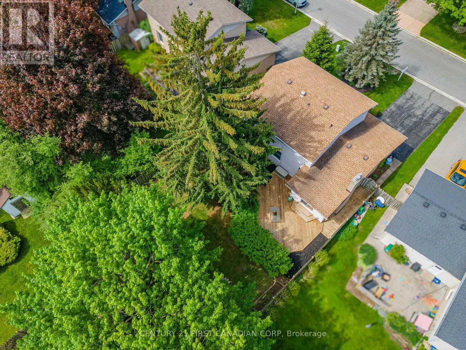 24 BARTLETT CRESCENT