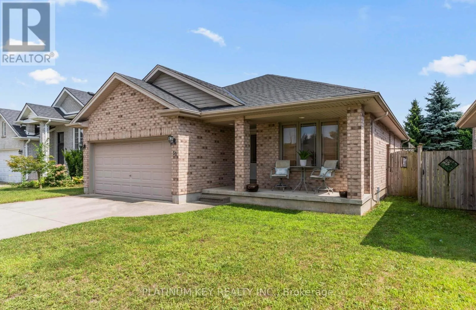 51 QUEENSWAY DRIVE