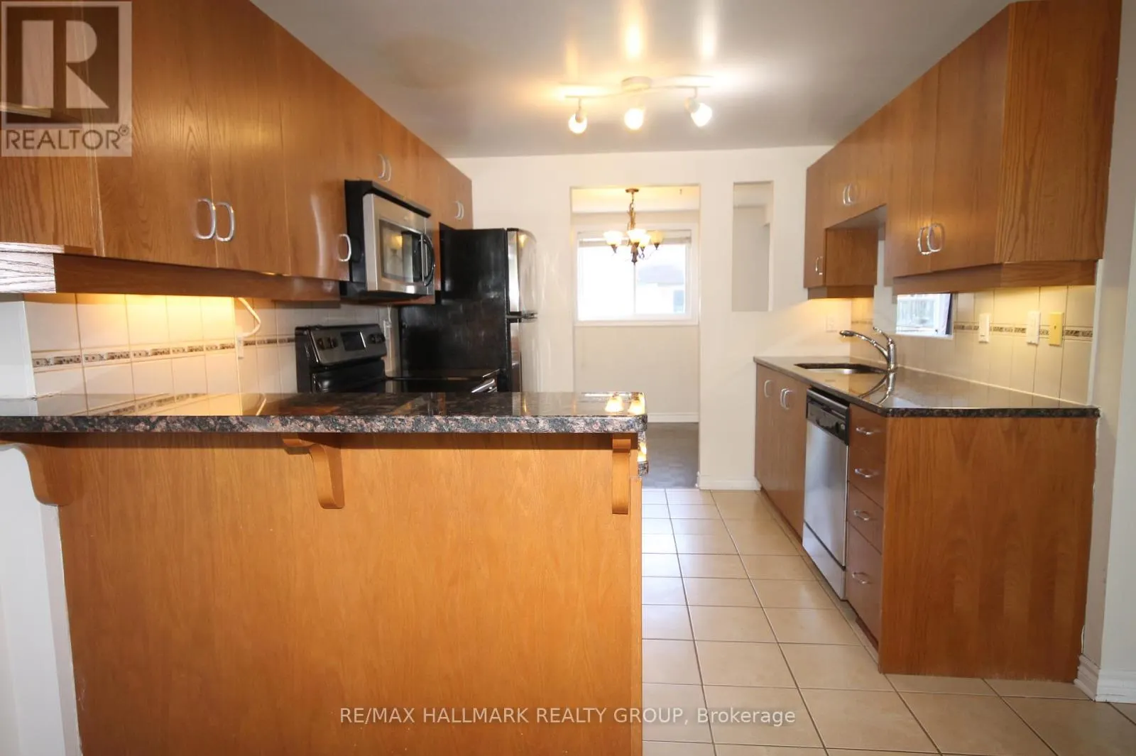 37 B GLENRIDGE ROAD