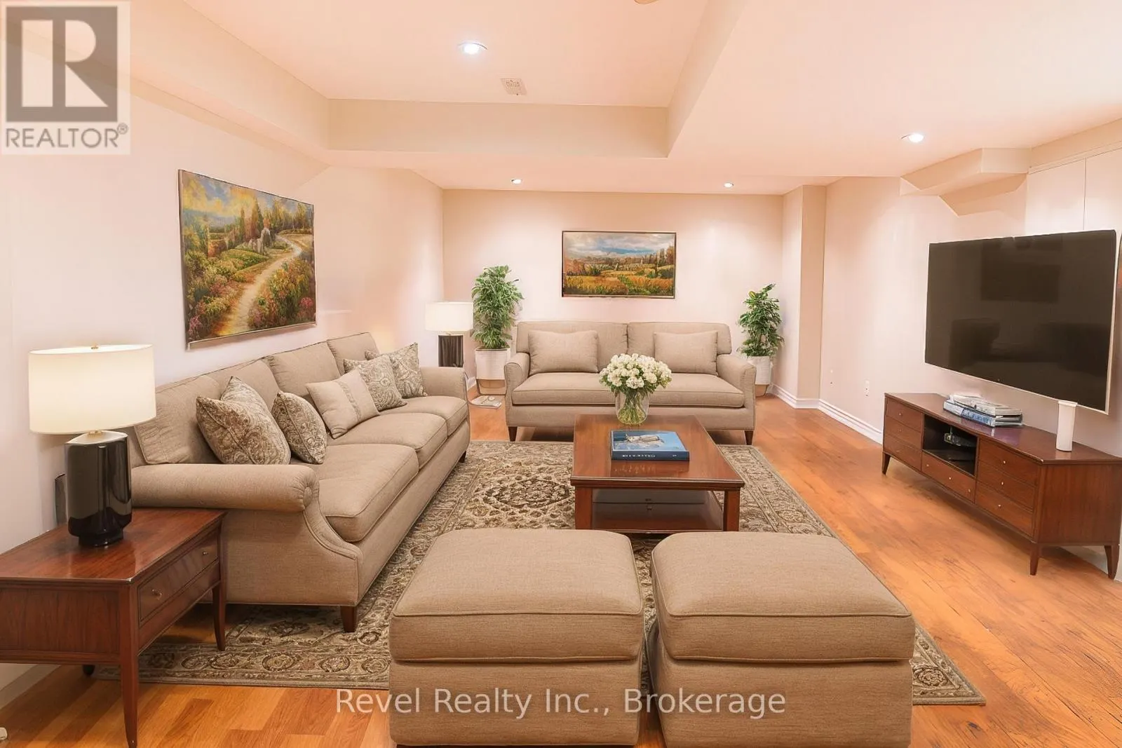 19 - 110 NAPIER STREET W, #19
