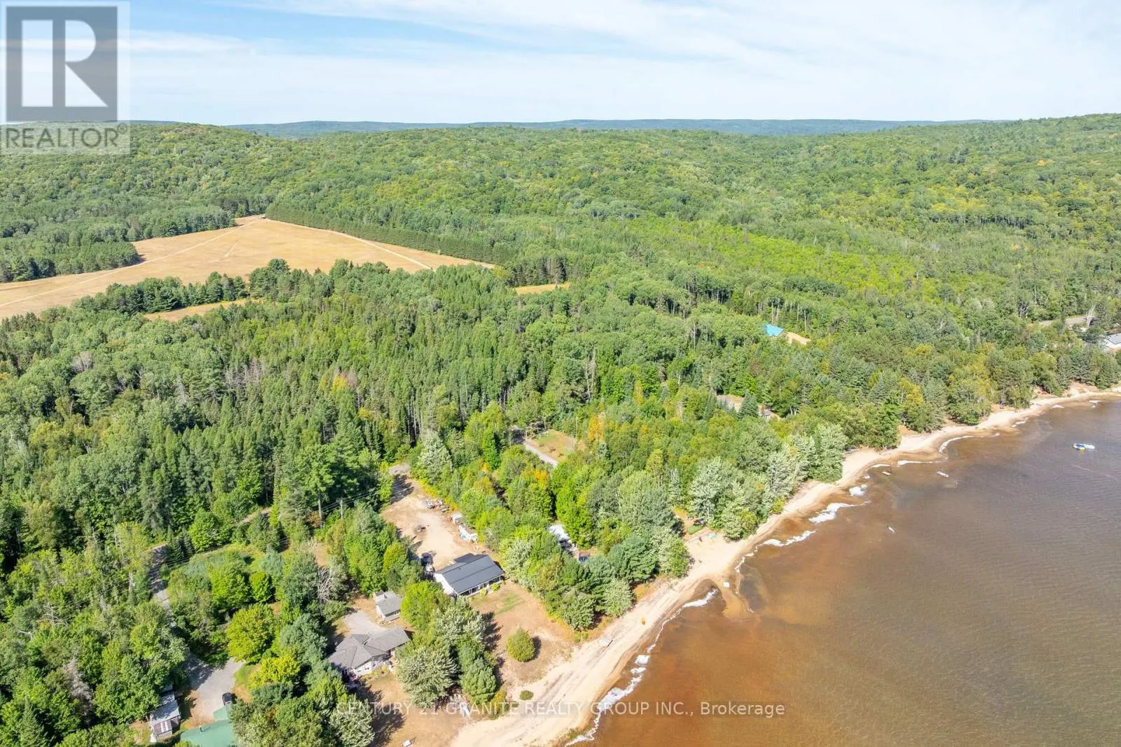 920 PAPINEAU LAKE ROAD