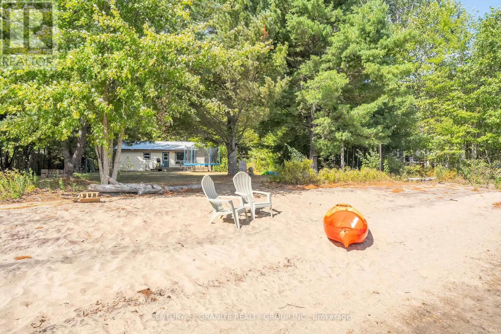 920 PAPINEAU LAKE ROAD