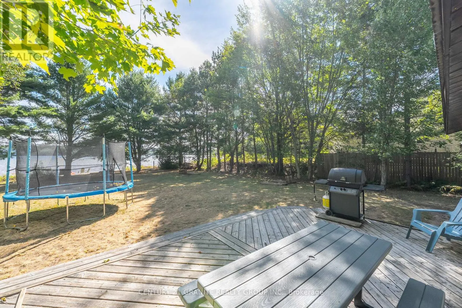 920 PAPINEAU LAKE ROAD