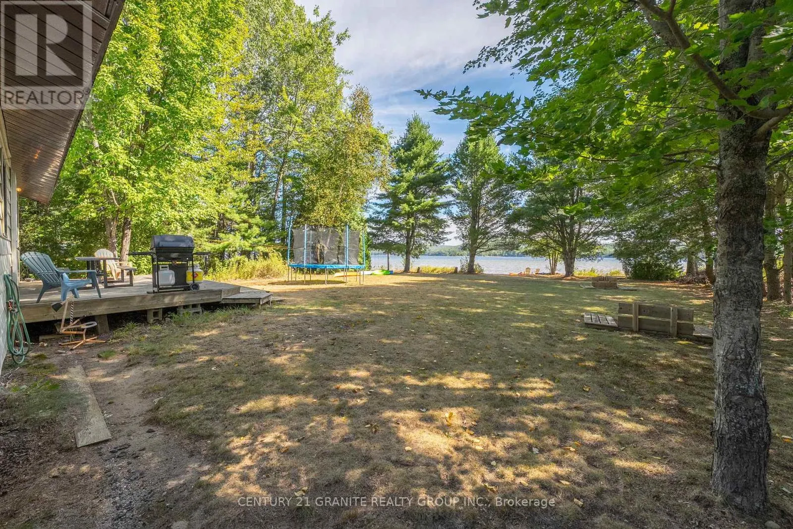 920 PAPINEAU LAKE ROAD