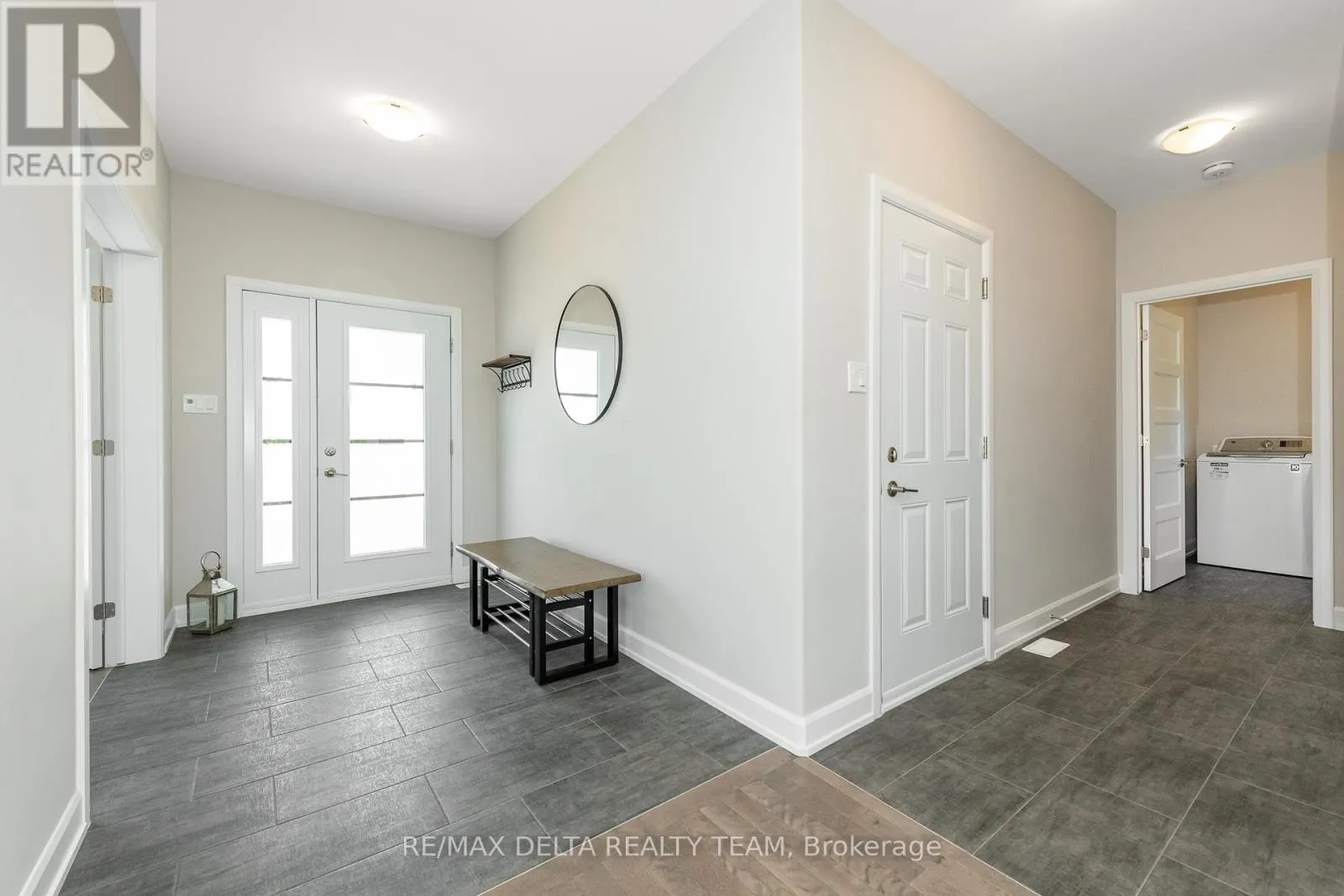 688 GENEVA CRESCENT