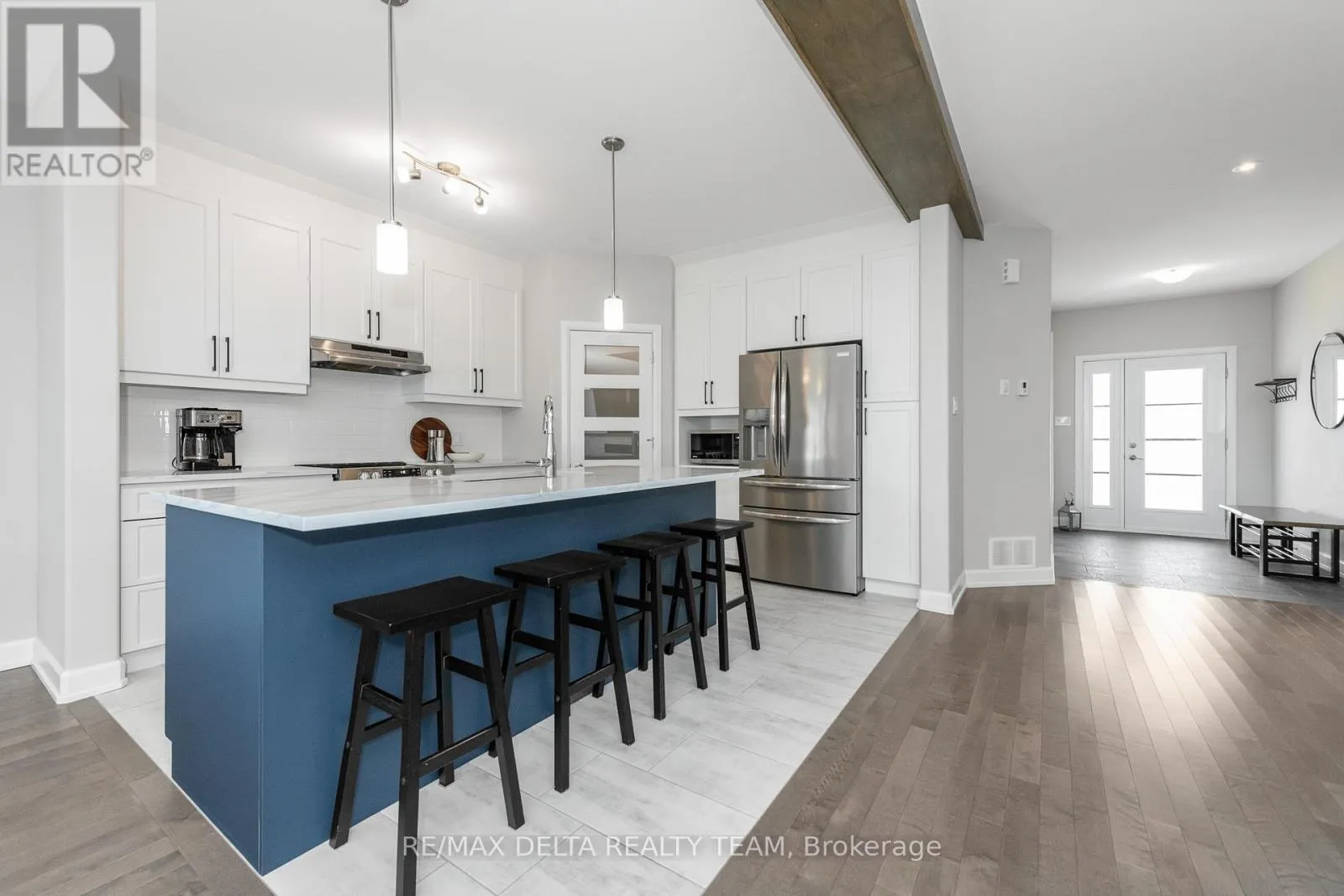 688 GENEVA CRESCENT