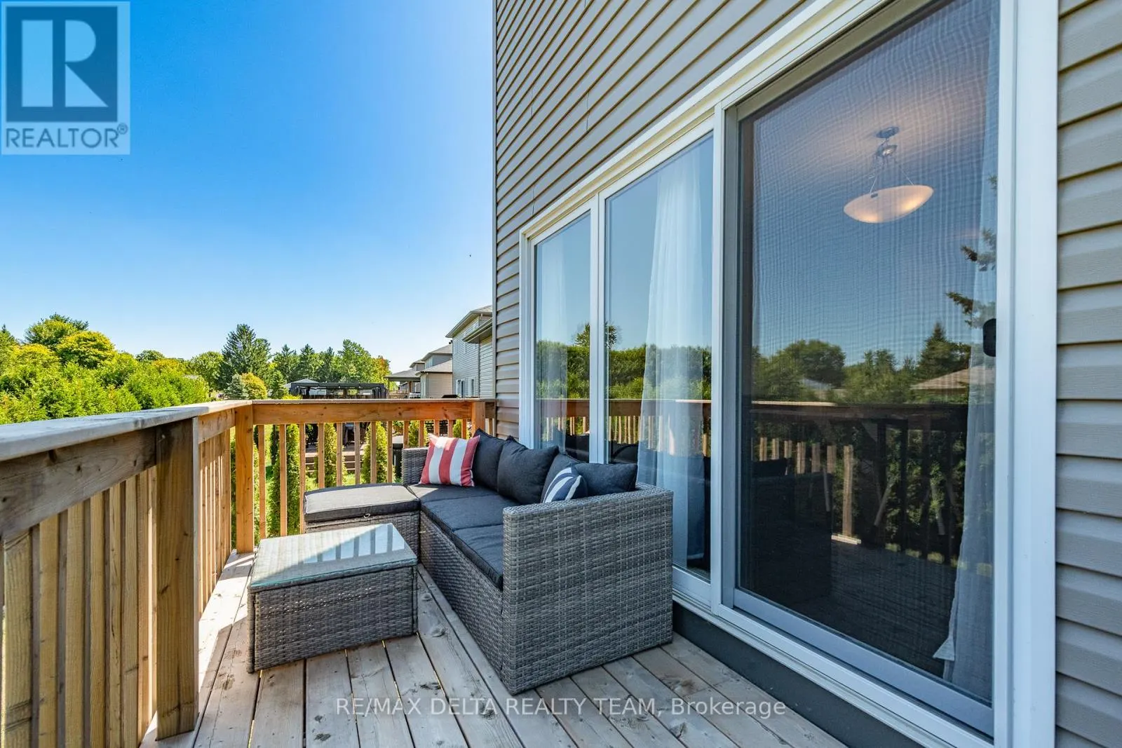 688 GENEVA CRESCENT