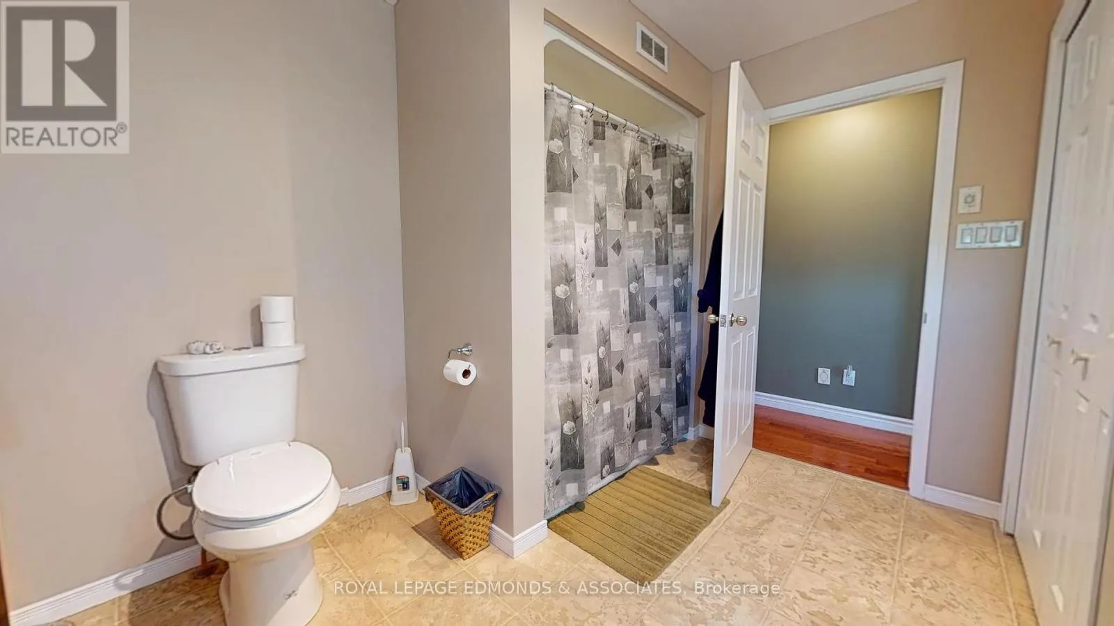 1388 BROMLEY LINE E
