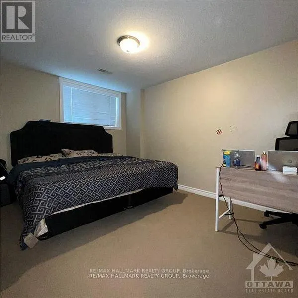 19 - 219 PASEO PRIVATE