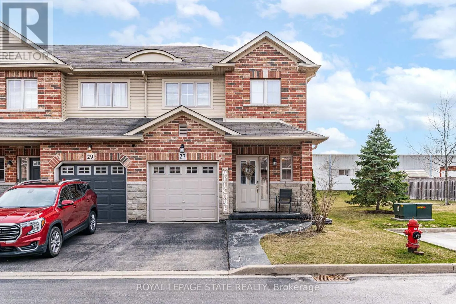 27 MARINA POINT CRESCENT
