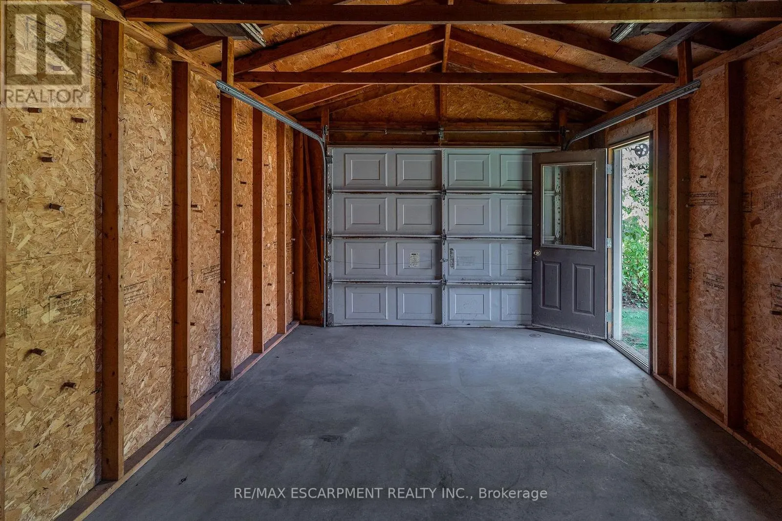 62 ALPINE AVENUE