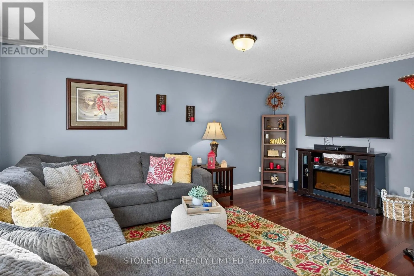 1726 RAVENWOOD DRIVE