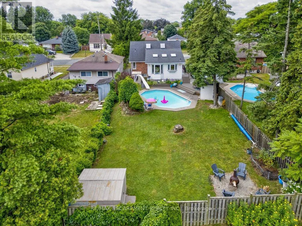 480 MOHAWK ROAD W