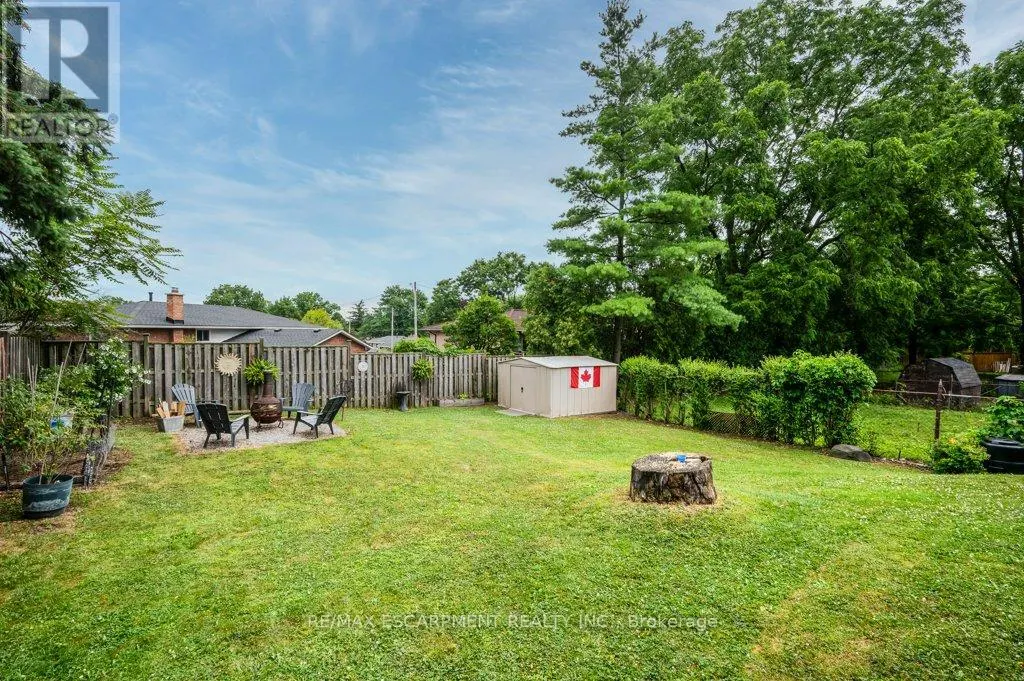 480 MOHAWK ROAD W