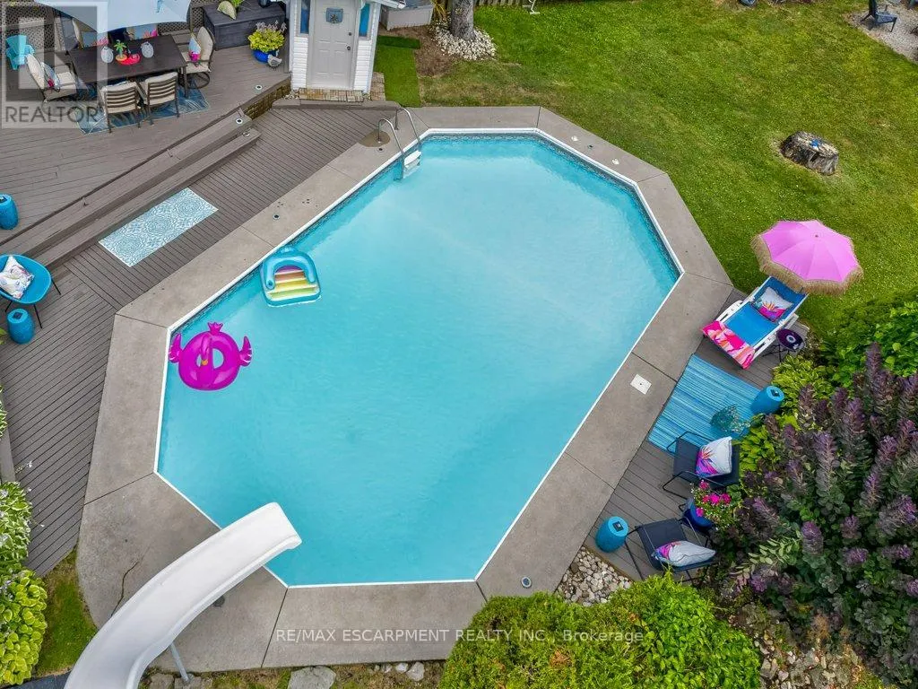 480 MOHAWK ROAD W