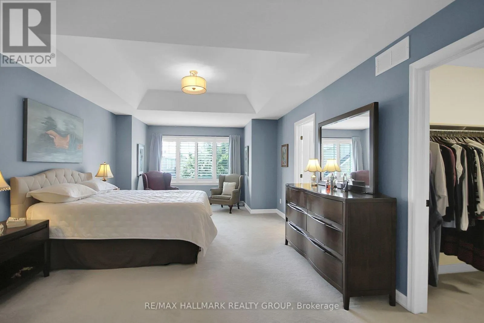 30 OAKBRIAR CRESCENT