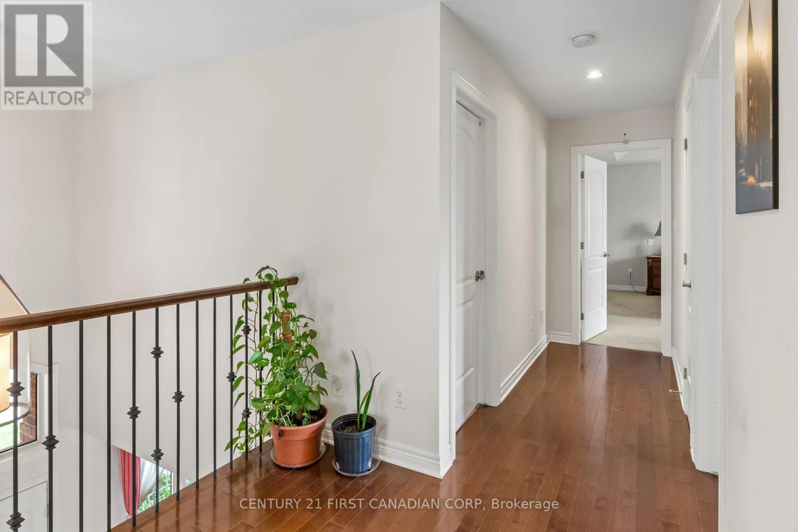 10 - 515 SKYLINE AVENUE, #10