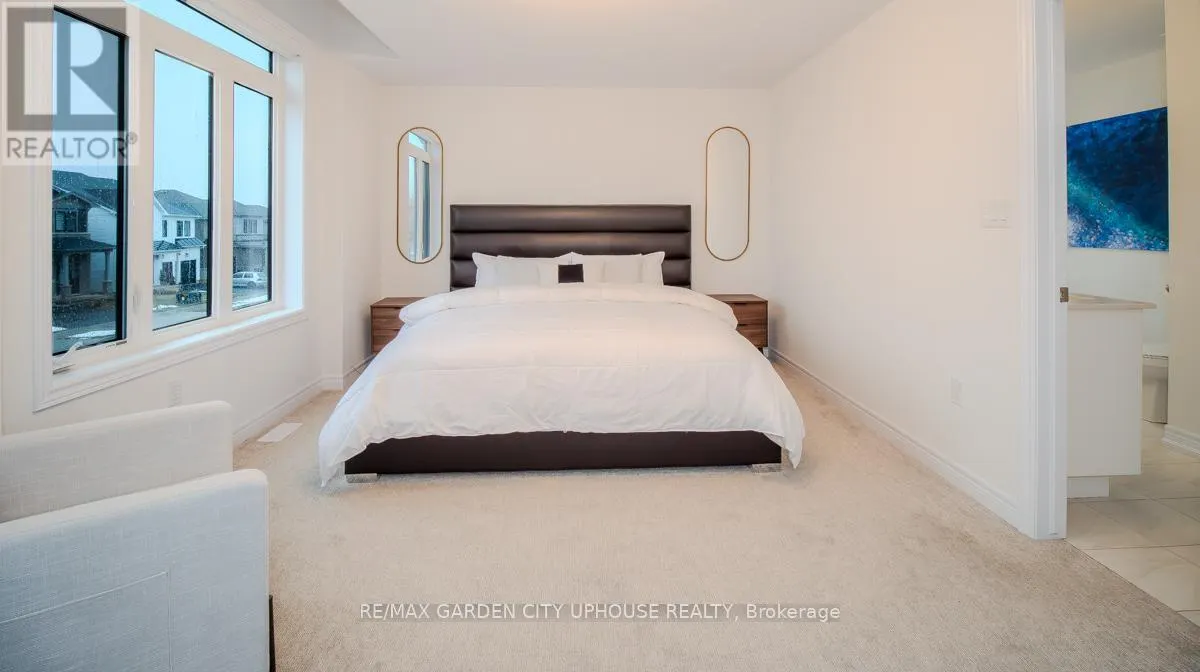 111 STARFIRE CRESCENT