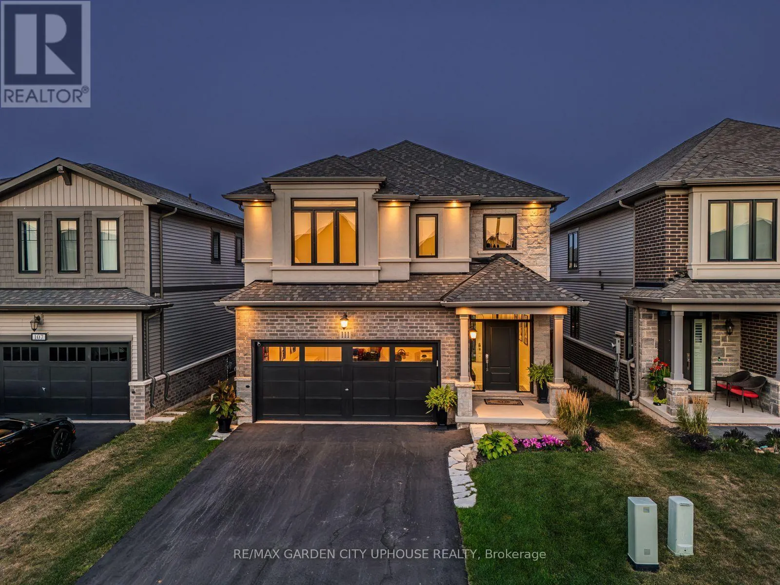 111 STARFIRE CRESCENT