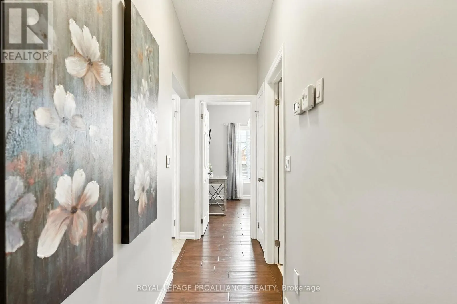 278 IVEY CRESCENT