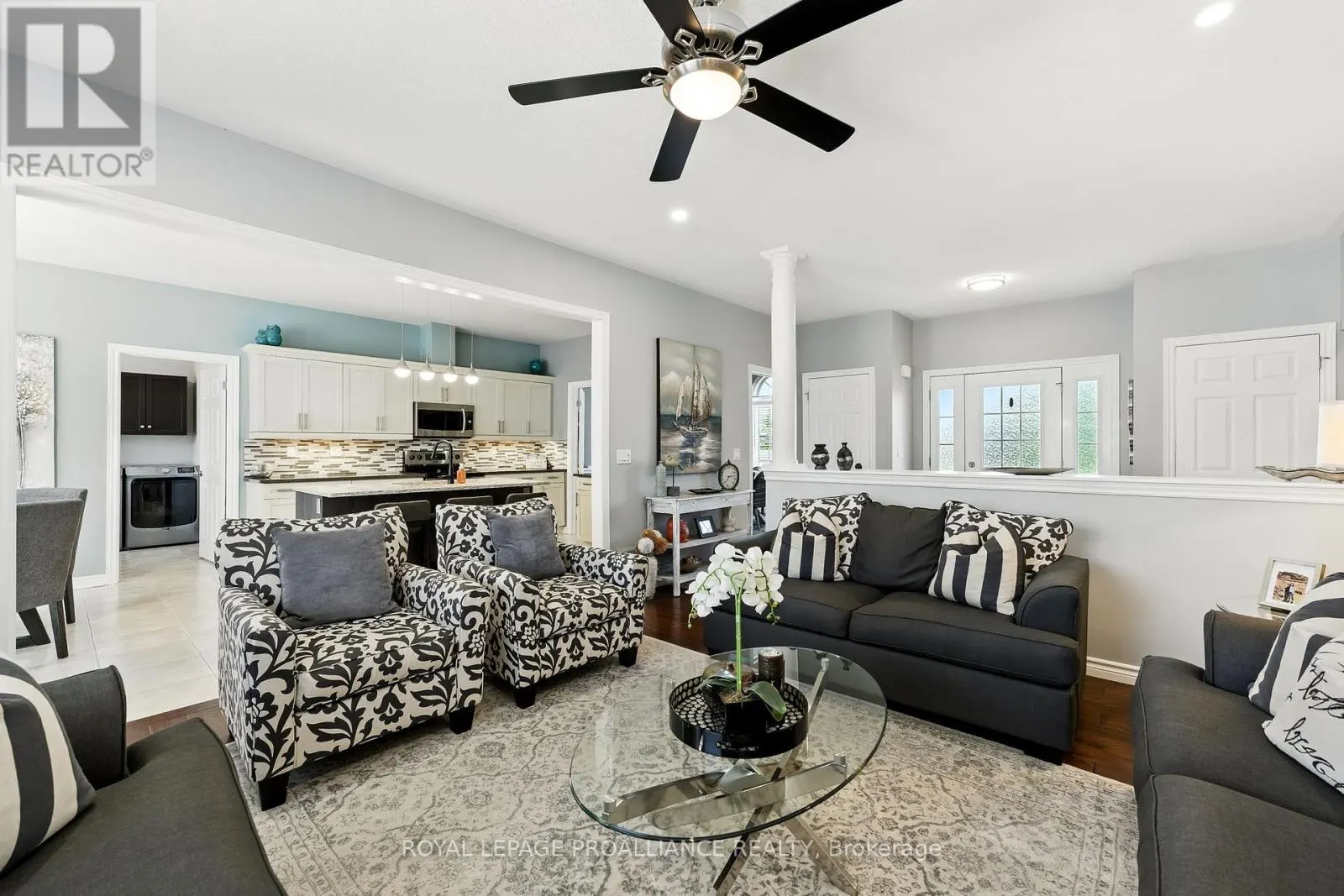 278 IVEY CRESCENT