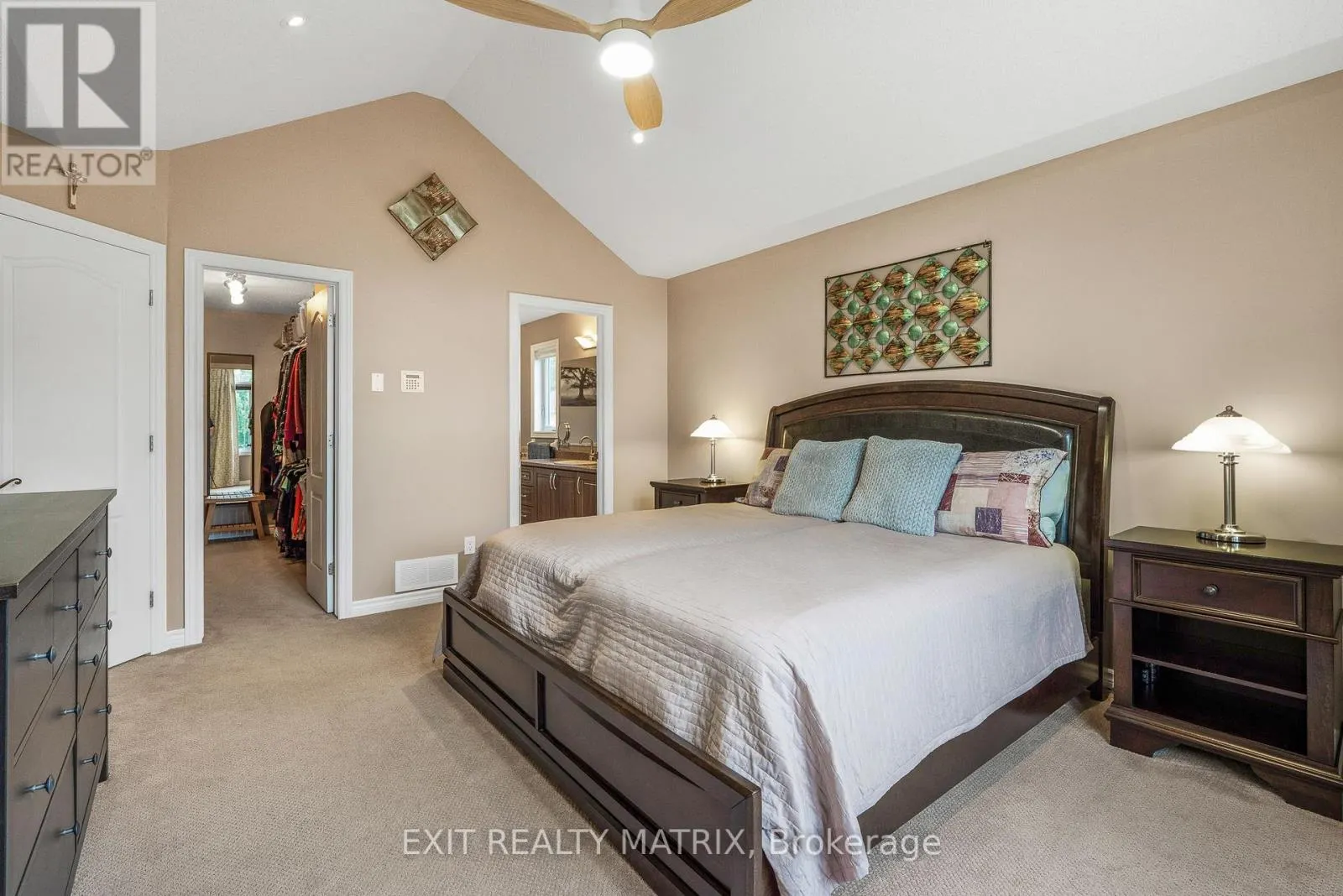 23 COBBLESTONE DRIVE
