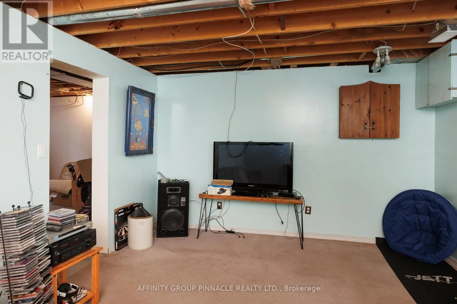 168 NORTHLINE ROAD